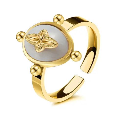 Romero Ring - Lady D World