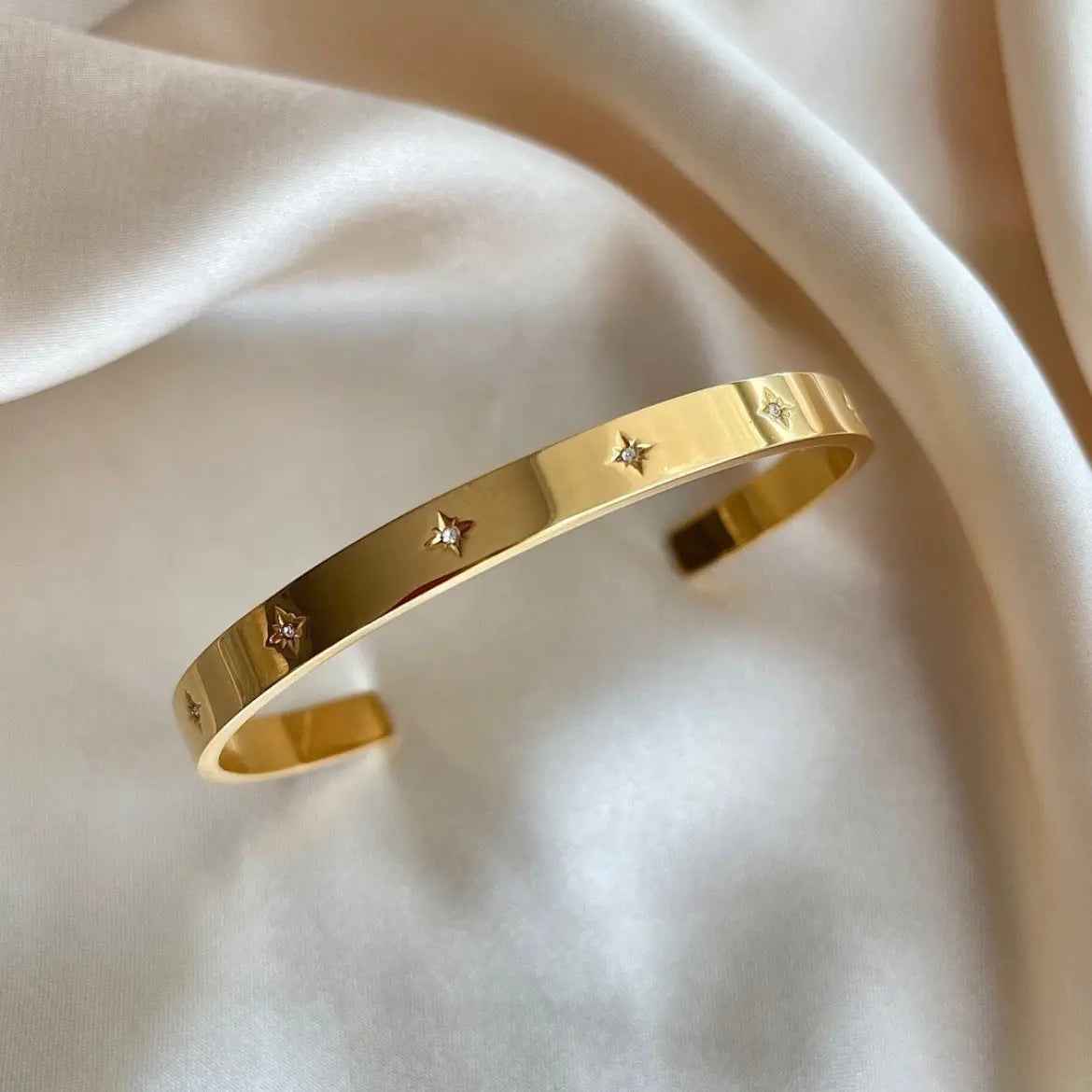 Dreamy Cuff