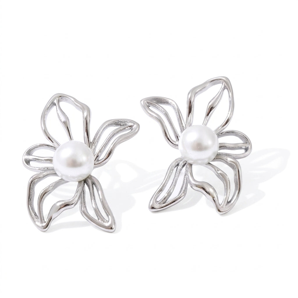Bloomlight Studs Earrings - Enhanced Studio Photo