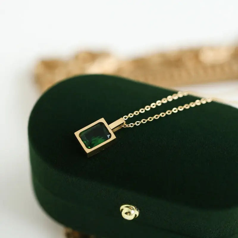 Cecilia Necklace - Lady D World