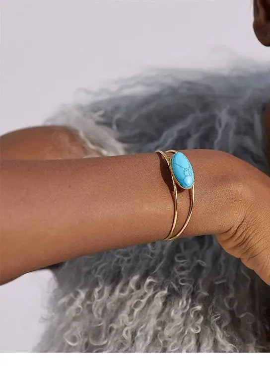 Hirm Cuff Lady D World