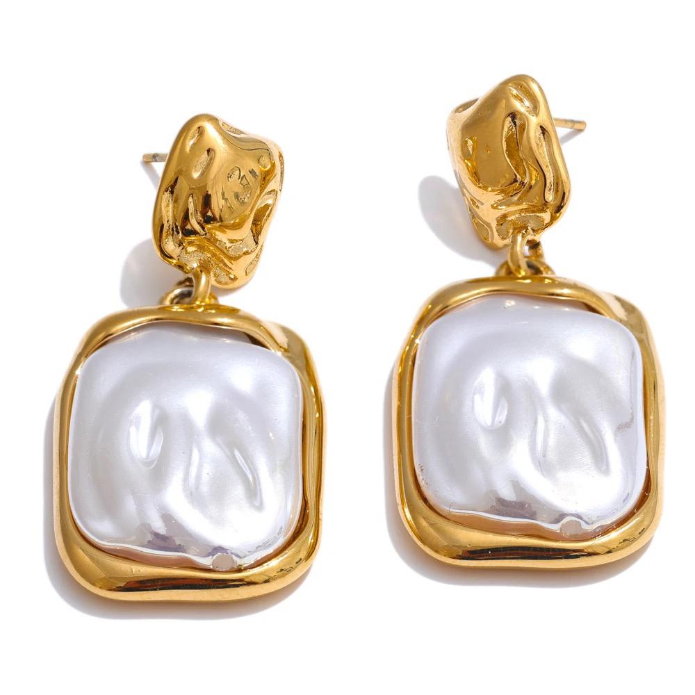 Baroque Elegance Pearl Pendant Earrings