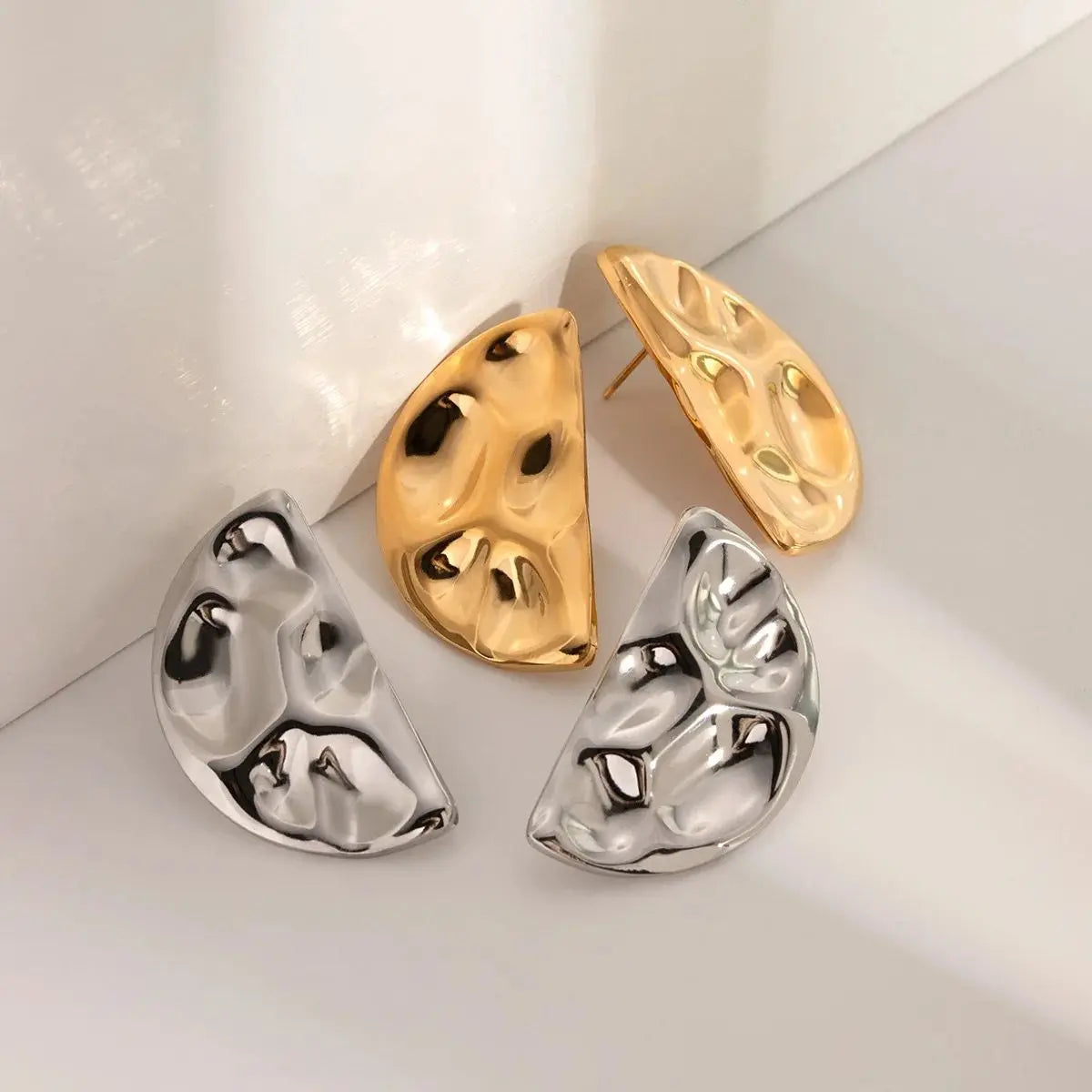Earrings Lady D World