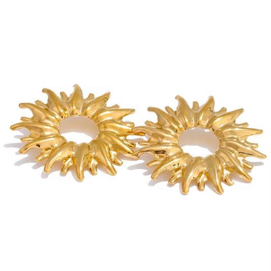 Luna Luxe Stud Earrings