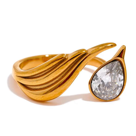 خاتم الأناقة الريشية من الزركونيا المكعبة