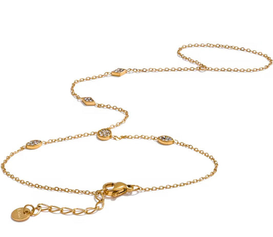 Dainty Diamond Zirconia Hand Chain