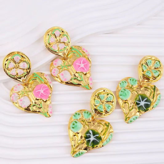 أقراط إترنال ميوز