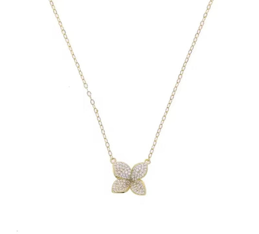 Bloom Radiance Flower Pendant Necklace