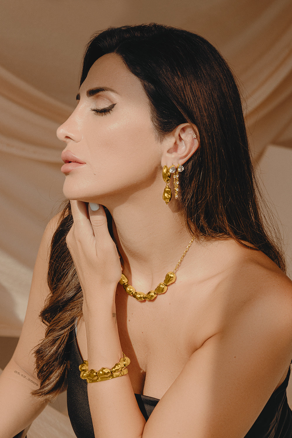 Orbital Geometric Ball Necklace