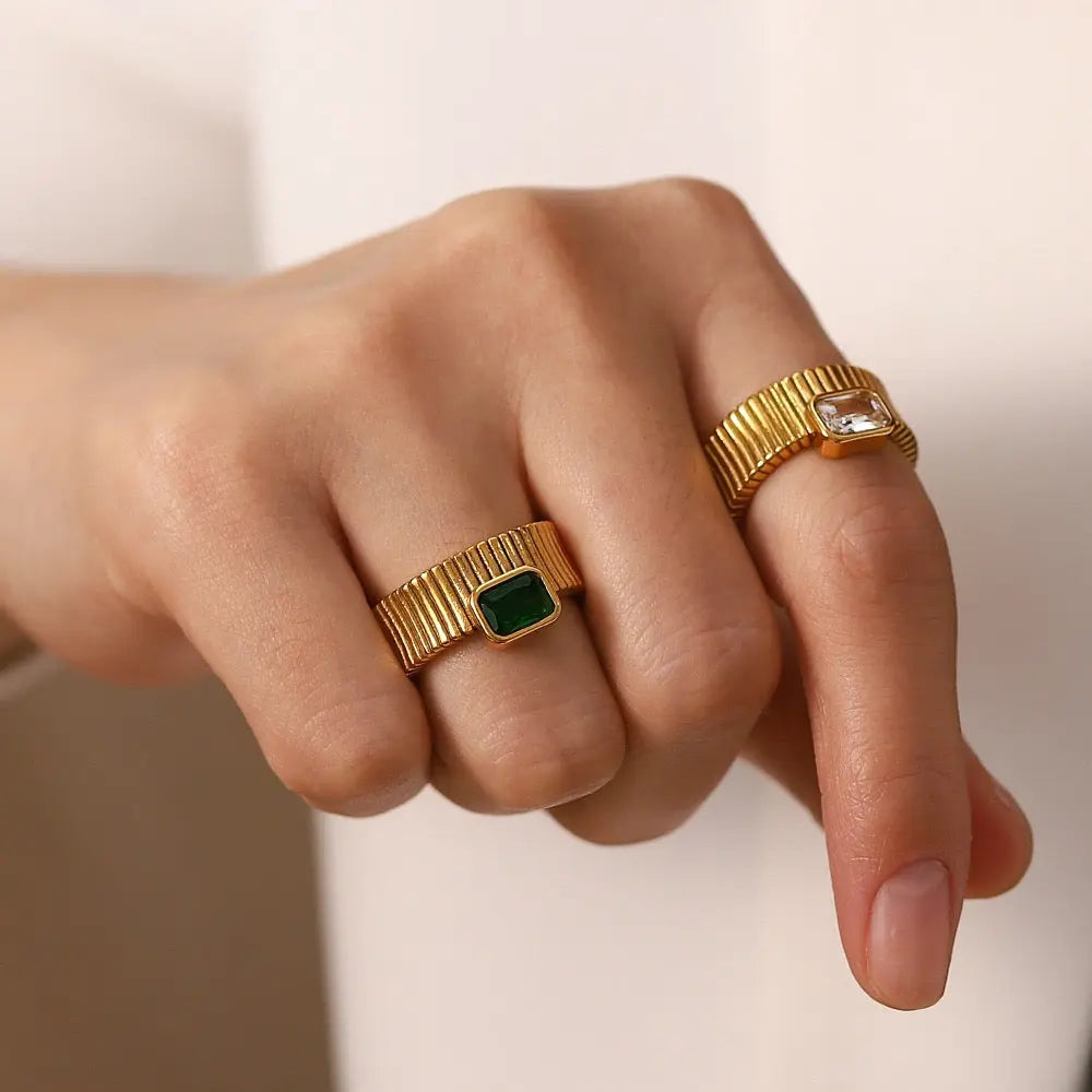 Mariana Ring - Lady D World