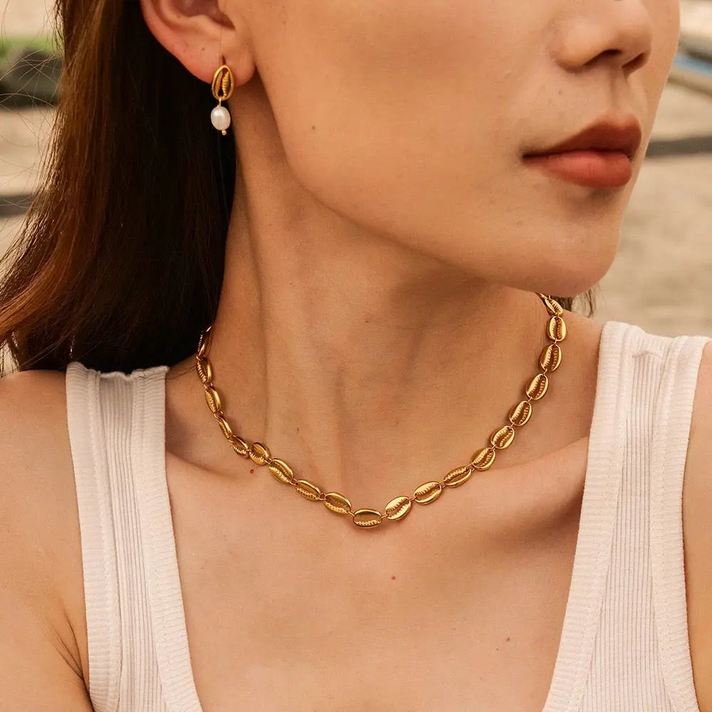 Summer Shell Necklace - Lady D World
