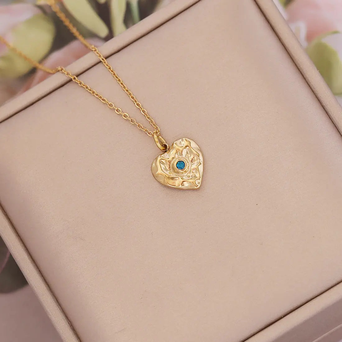 Heart With Stone Necklace - Lady D World
