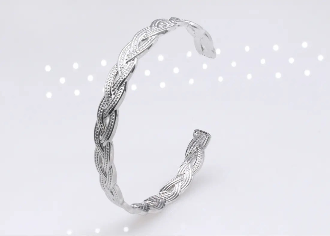 Twister Stainless Steel Cuff Bracelet - Lady D World