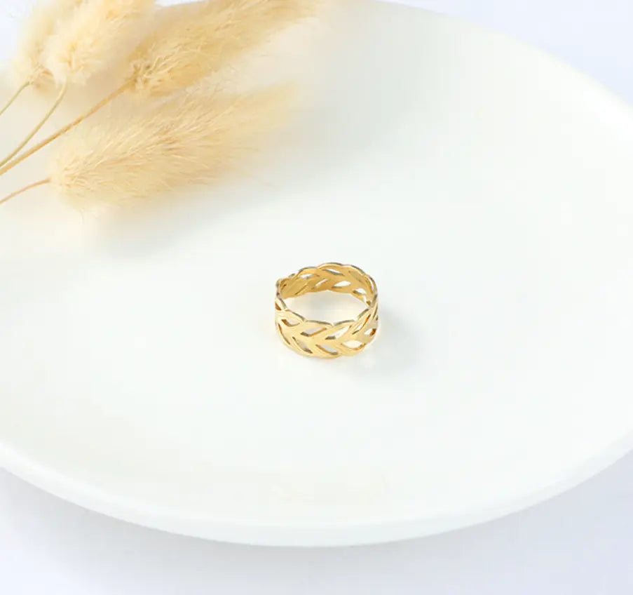Lili Ring - Lady D World