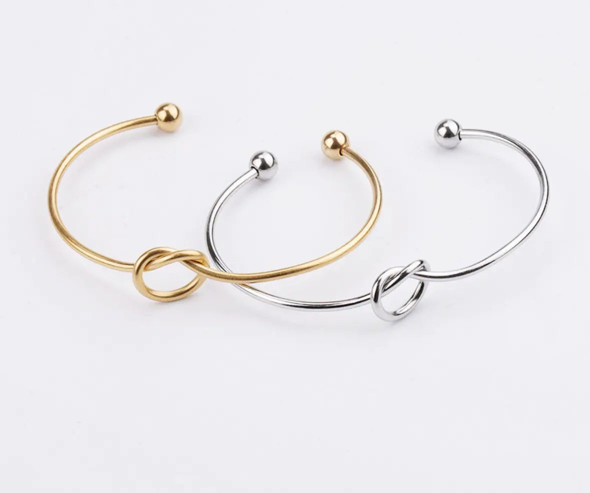 Lucky knot Stainless Steel Cuff Bracelet - Lady D World