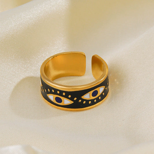 Eyeconic Ring