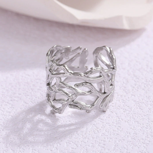 Willow Whisper Ring