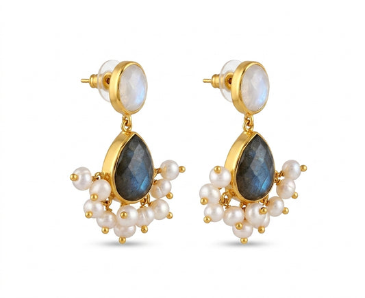 Brass Qatari earring Gold - Enhanced Studio Photo