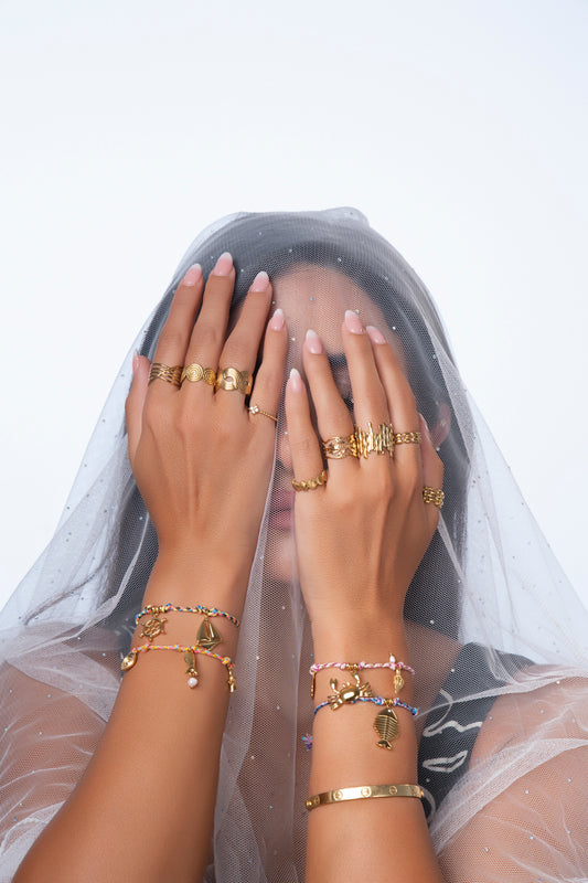Twistelle Ring