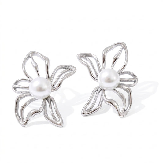 Bloomlight Studs Earrings - Enhanced Studio Photo