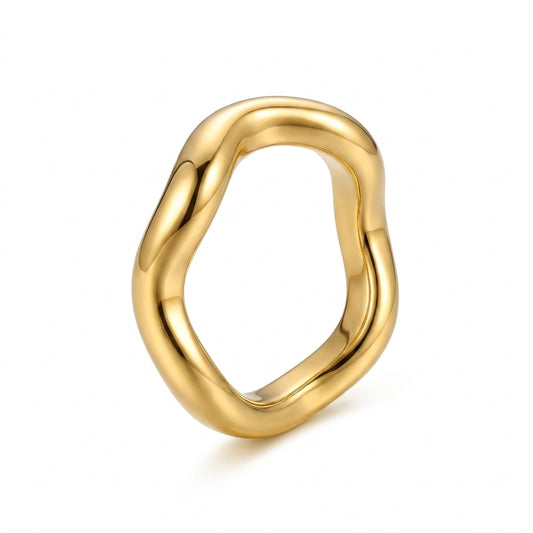 Vintage Wave Design Ring - Enhanced Studio Photo