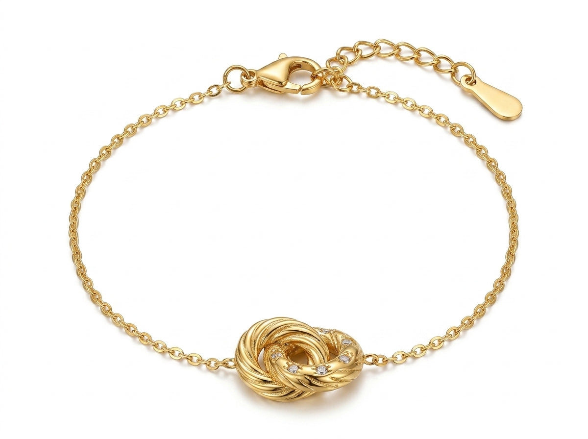 Kira Bracelet Gold - Enhanced Studio Photo