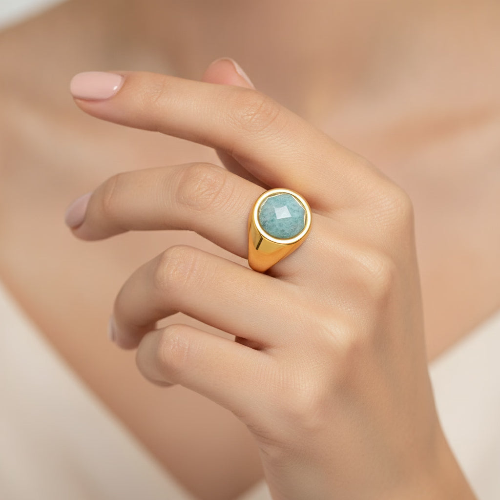 LD-SMR26-1062_Blue-Amazonite model shot