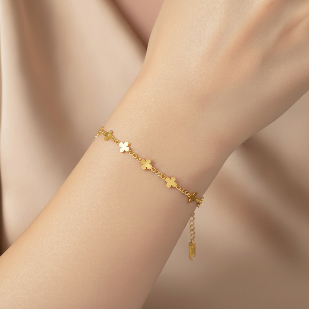 Clover Link Necklace set