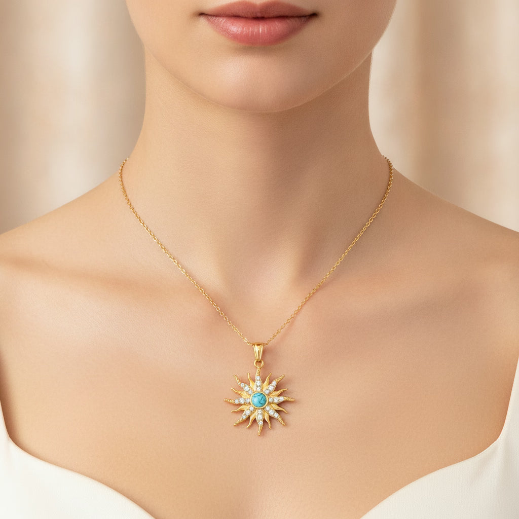 LD-SMR26-1100_Sun-Pendant model shot