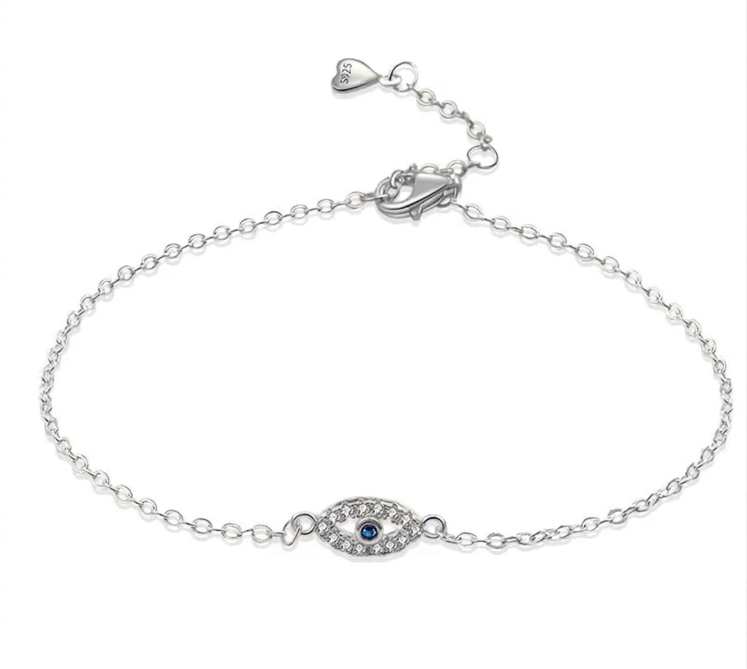 Sola Eye Silver 925 Bracelet - Enhanced Studio Photo