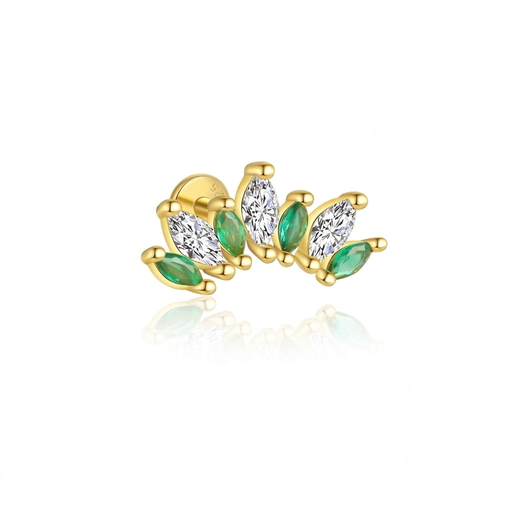 Emerald Radiance Silver 925 Piercing - Enhanced Studio Photo