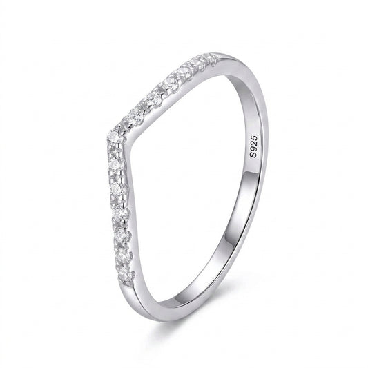 Luxe V-Shine Stackable Silver 925 Ring - Enhanced Studio Photo
