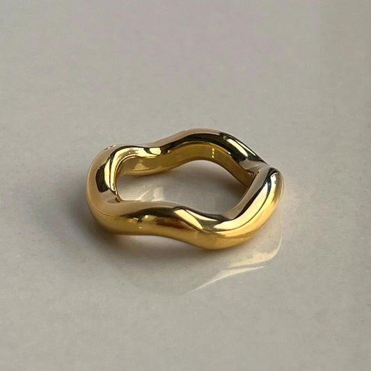 Vintage Wave Design Ring