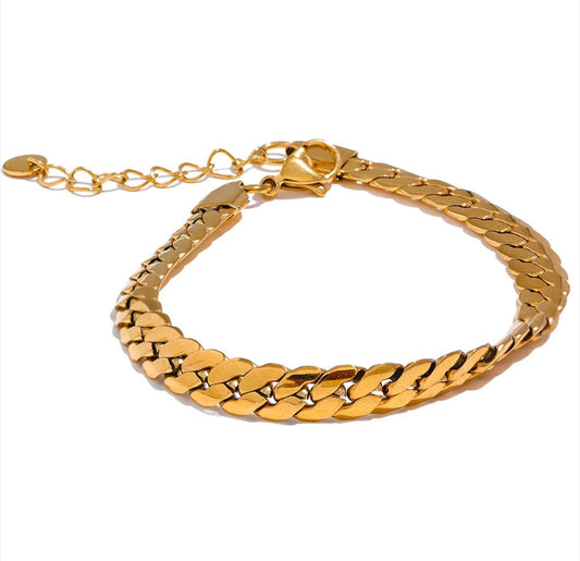 Elyse Delicate Chain Bracelet