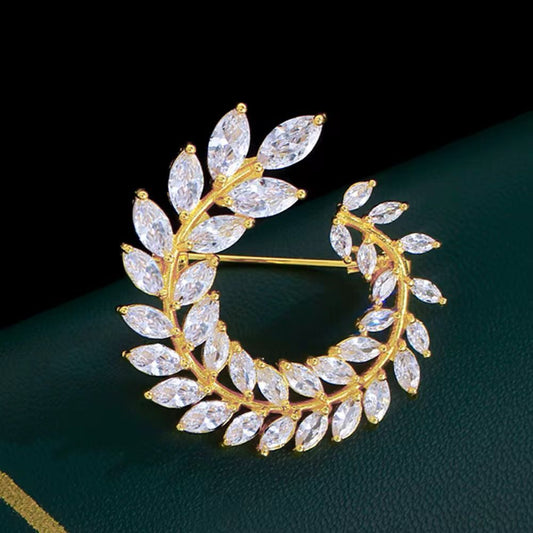 VersaLuxe Zircon Brooch & Pendant