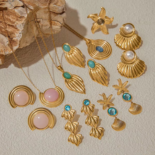 Luna Aura Necklace