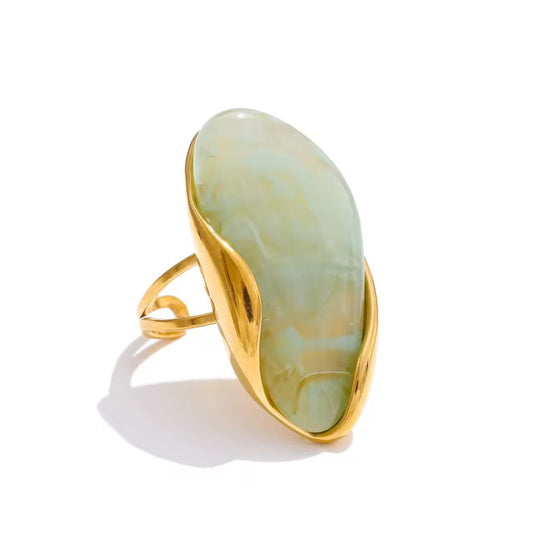Aura Oval Ring