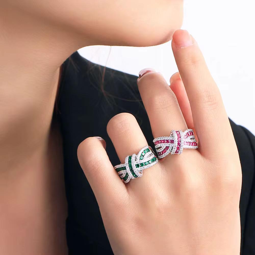 Trinity Twist Statement Ring