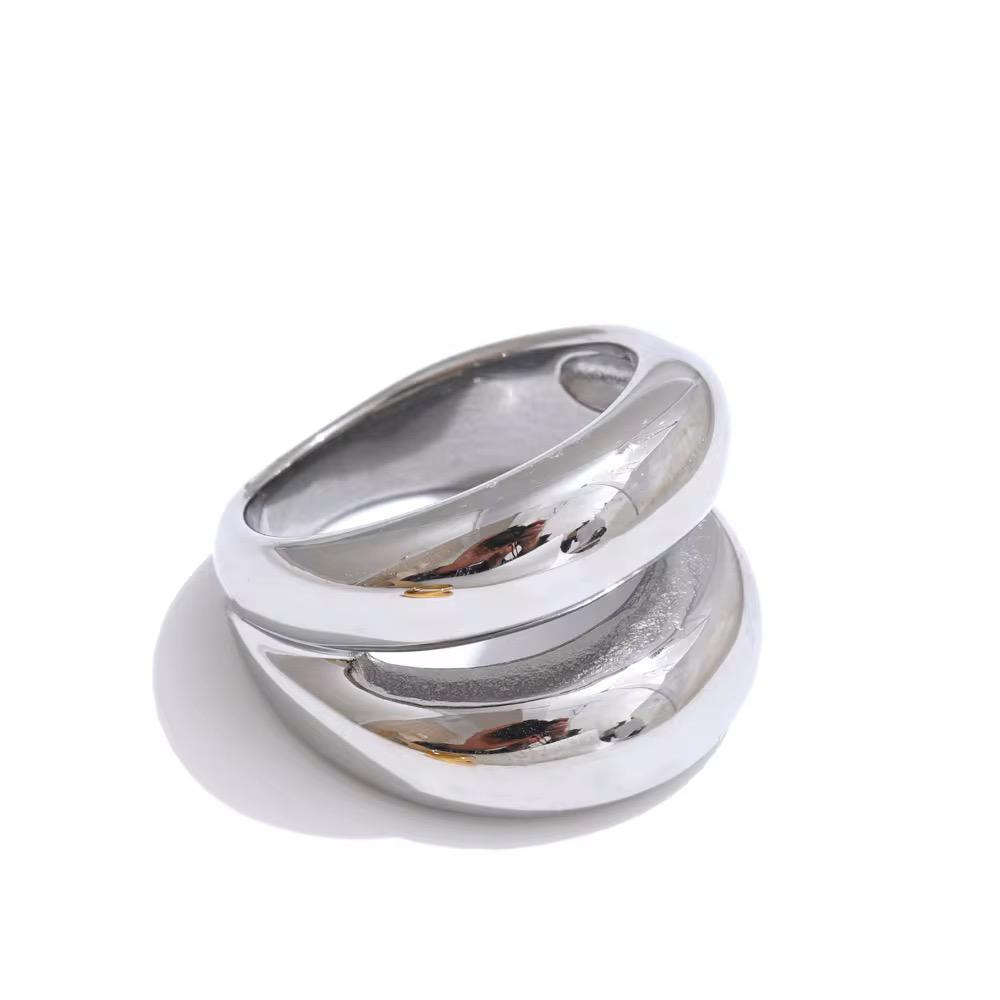 Celestia Double Layer Hollow Ring