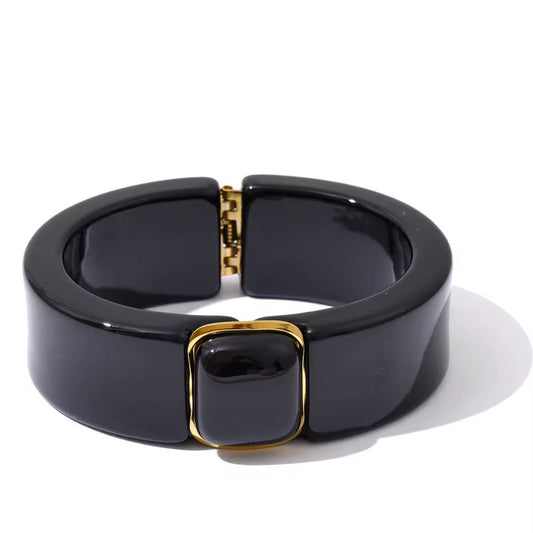 Swing Bangle Bracelet