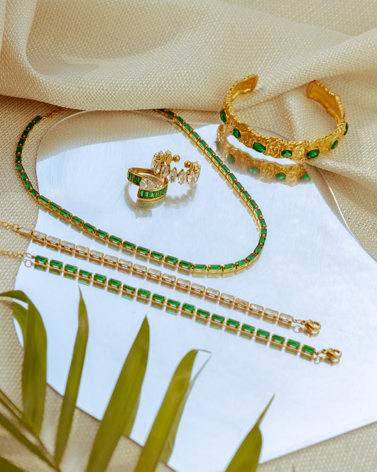 Elegant Cubic Zirconia Necklace
