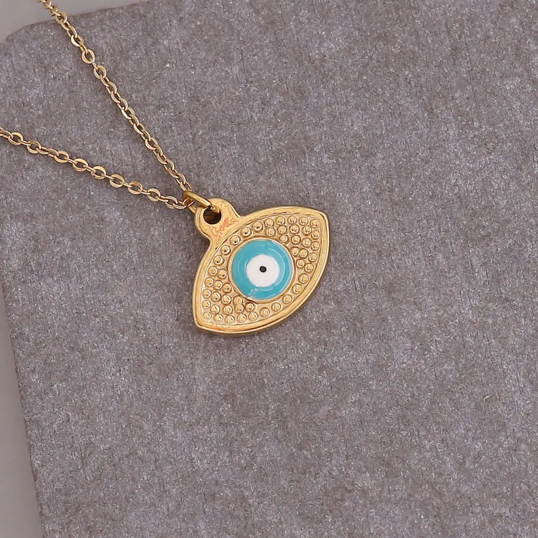 All Eyes On You Necklace - Lady D World